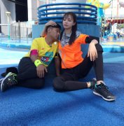 沈梦辰晒与宋小宝合照:今儿个独宠咖妃 沈梦辰晒与宋小宝合照:今儿个独宠咖妃